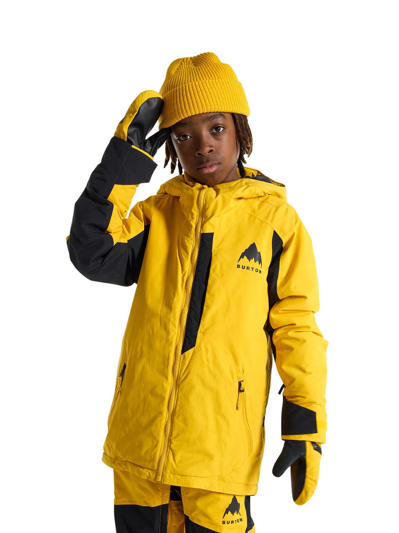Burton lasten Hillslope laskettelu- ja lumilautailutakki värissä Goldenrod / True Black lapsen päällä lähikuvassa kuvattuna