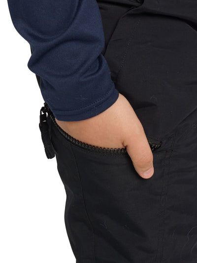 Burtonin lumilautailuhousut lähikuva taskusta värissä True Black