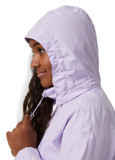 Helly Hansen Junior Active 2.0 takki värissä Lilatec tytöllä huppu päässä