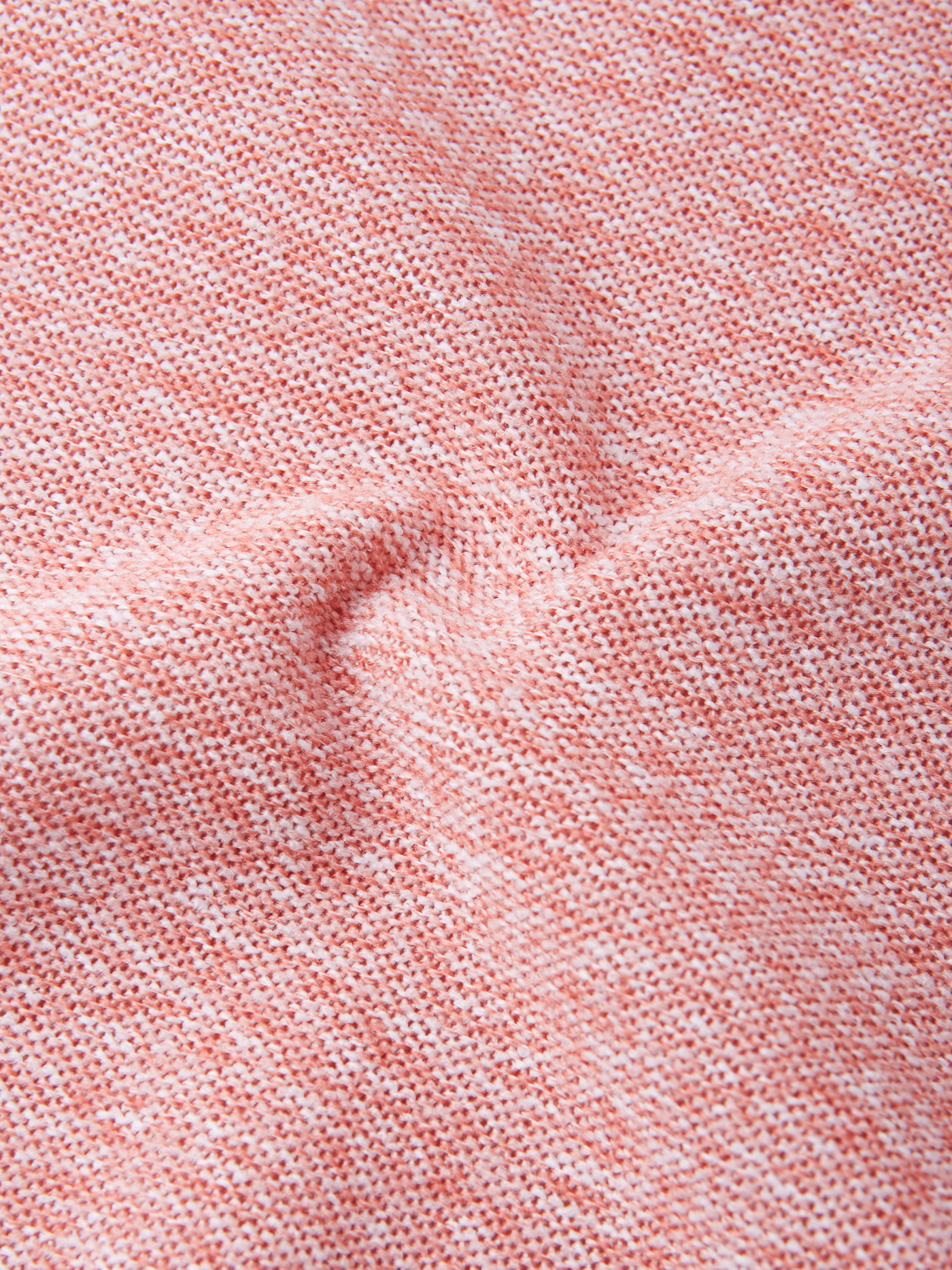 Reima Haave hupullinen neulehuppari värissä Rose Blush lähikuva materiaalista