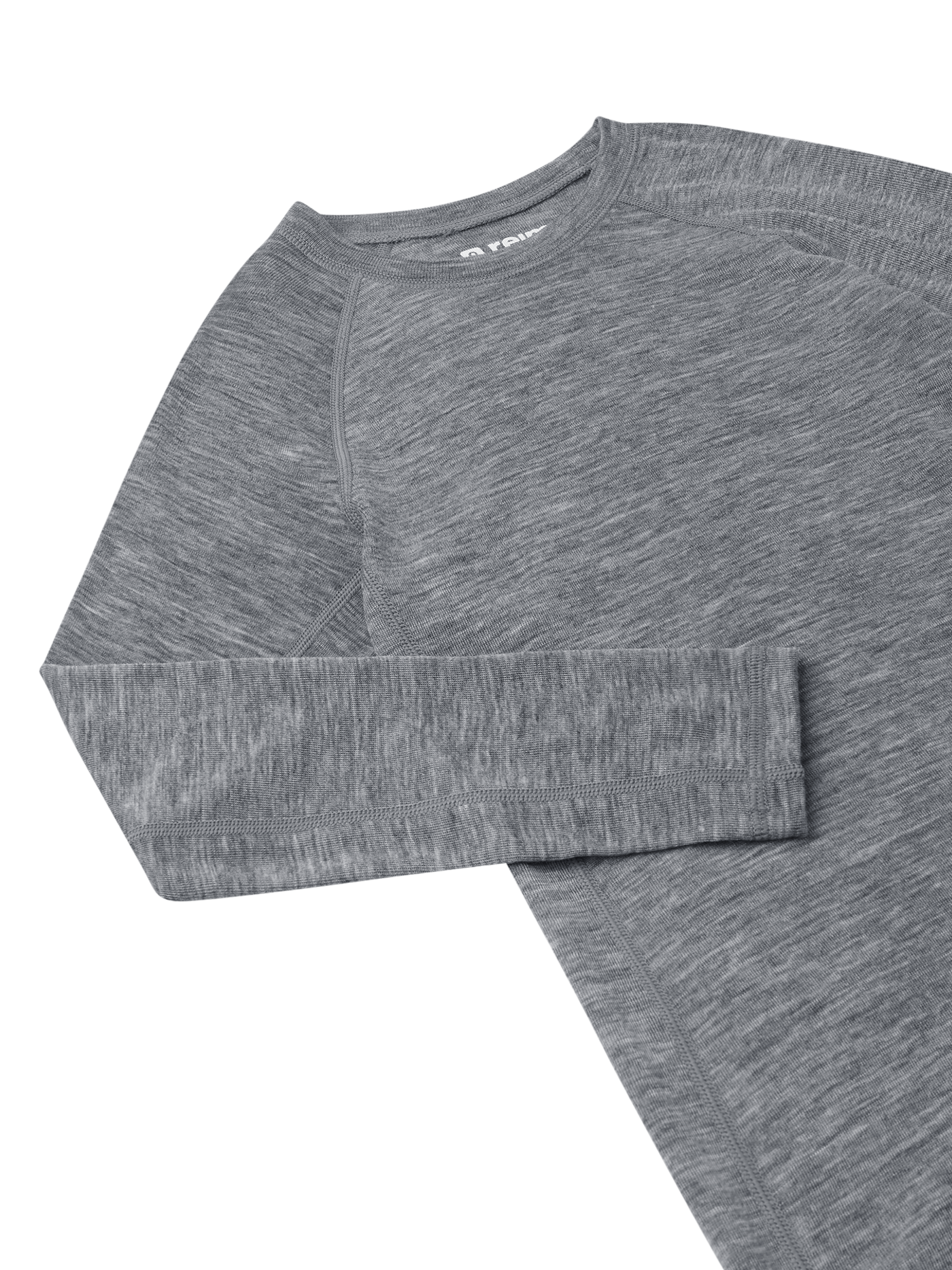 Reiman Thermal Set Kinsei -merinovillasetin harmaa paita lähikuvassa