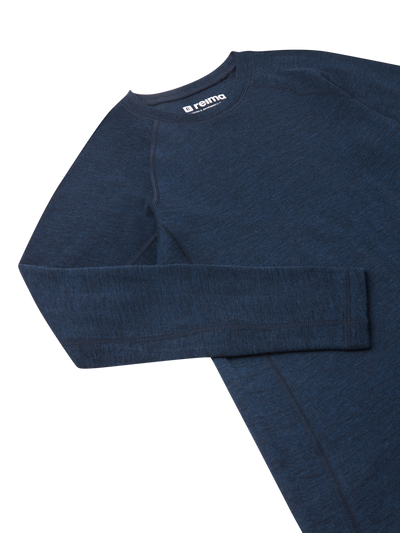 Reiman Thermal Set Kinsei -merinovillasetin tummansininen paita lähikuvassa