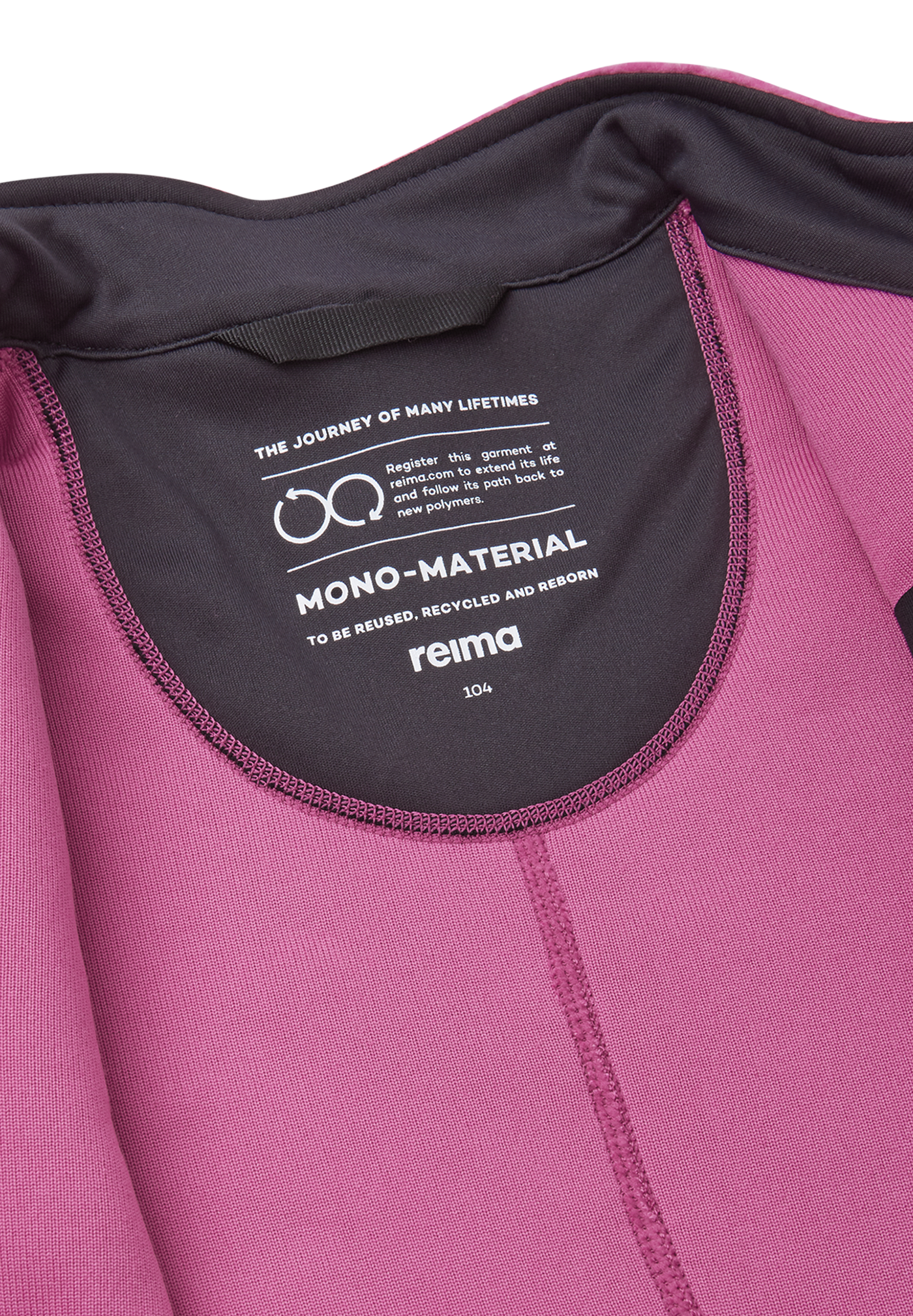 Reiman fleecehaalari lähikuva sisäpuolen Mono-material -tekstistä värissä Magenta Purple